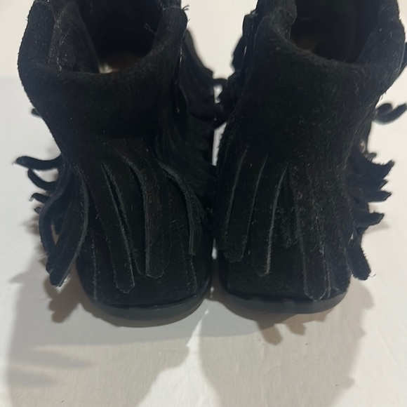 Minnetonka Black Suede Moccasin Boots w side zipper and silver embellishment - Picture 4 of 12